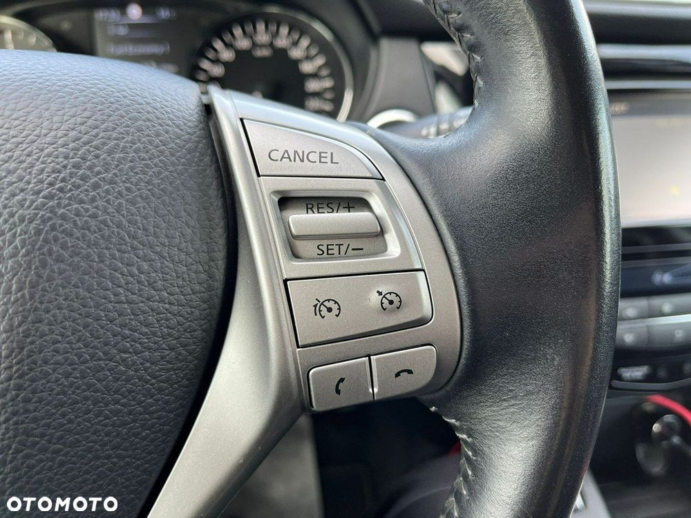 Nissan Qashqai - 32