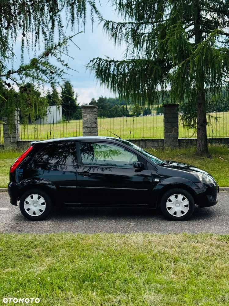 Ford Fiesta - 4