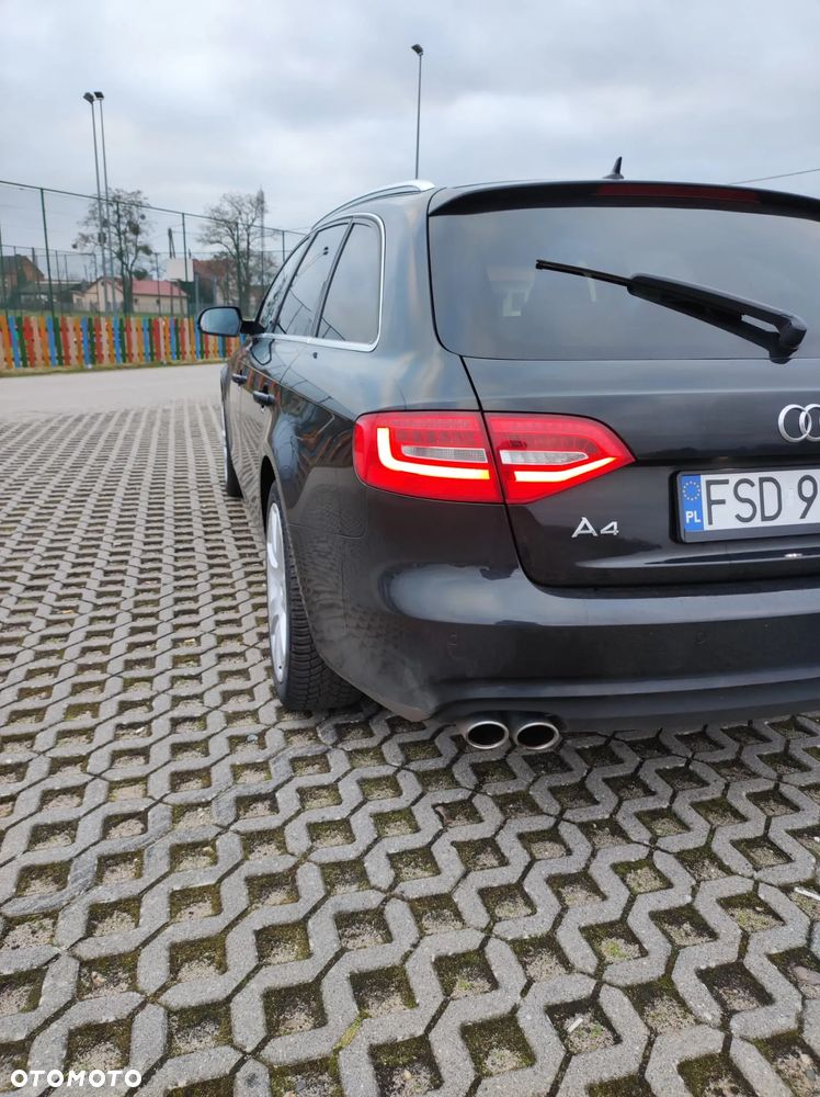 Audi A4 Avant 2.0 TDI Multitronic - 9