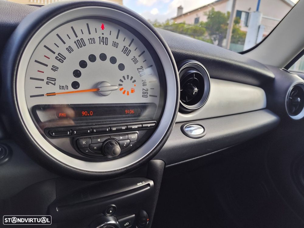 MINI 3 Portas One 1.6 - 12