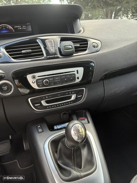 Renault Grand Scénic 1.5 dCi Bose Edition 7L - 8