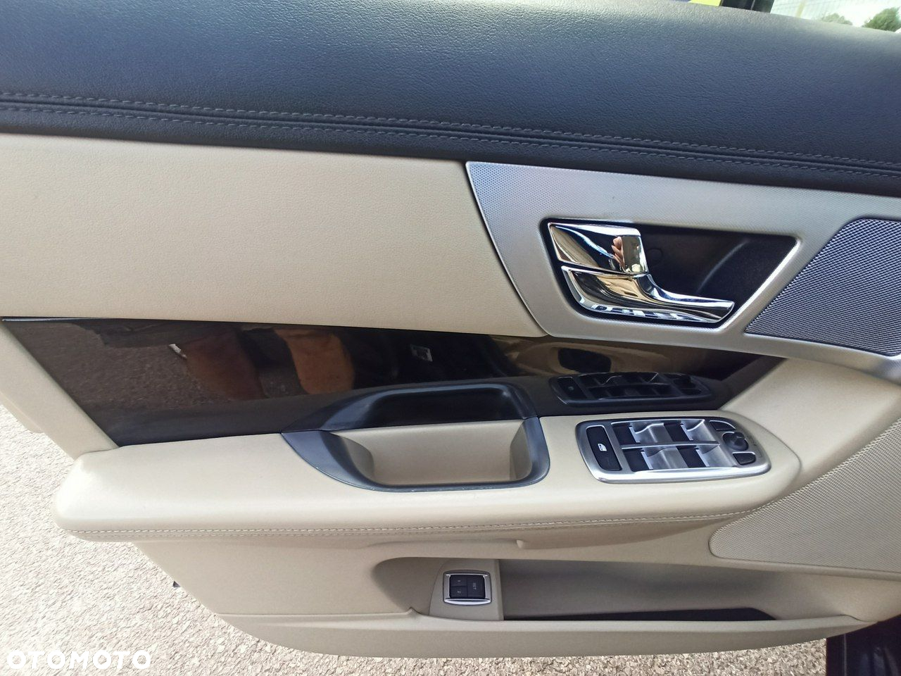 Jaguar XF 3.0 V6 Diesel Luxury - 17
