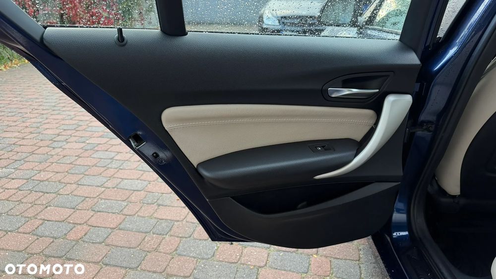 BMW Seria 1 120d Advantage - 11