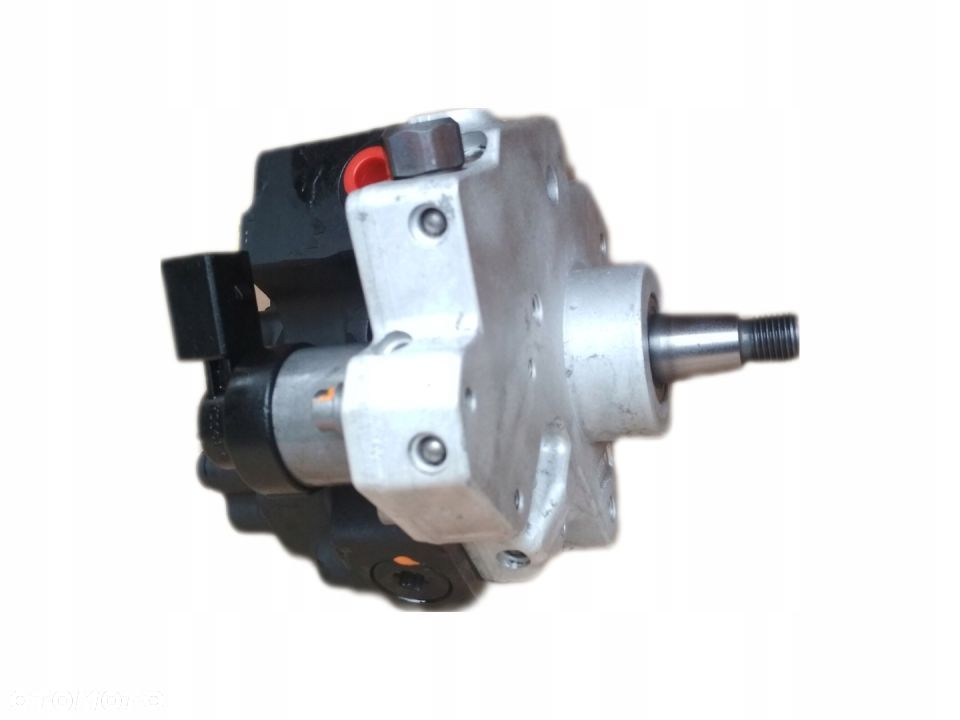 POMPA WTRYSKOWA Volkswagen TOUAREG 3.0 TDI - 2