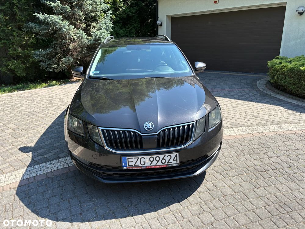 Skoda Octavia 1.6 TDI Ambition DSG - 11