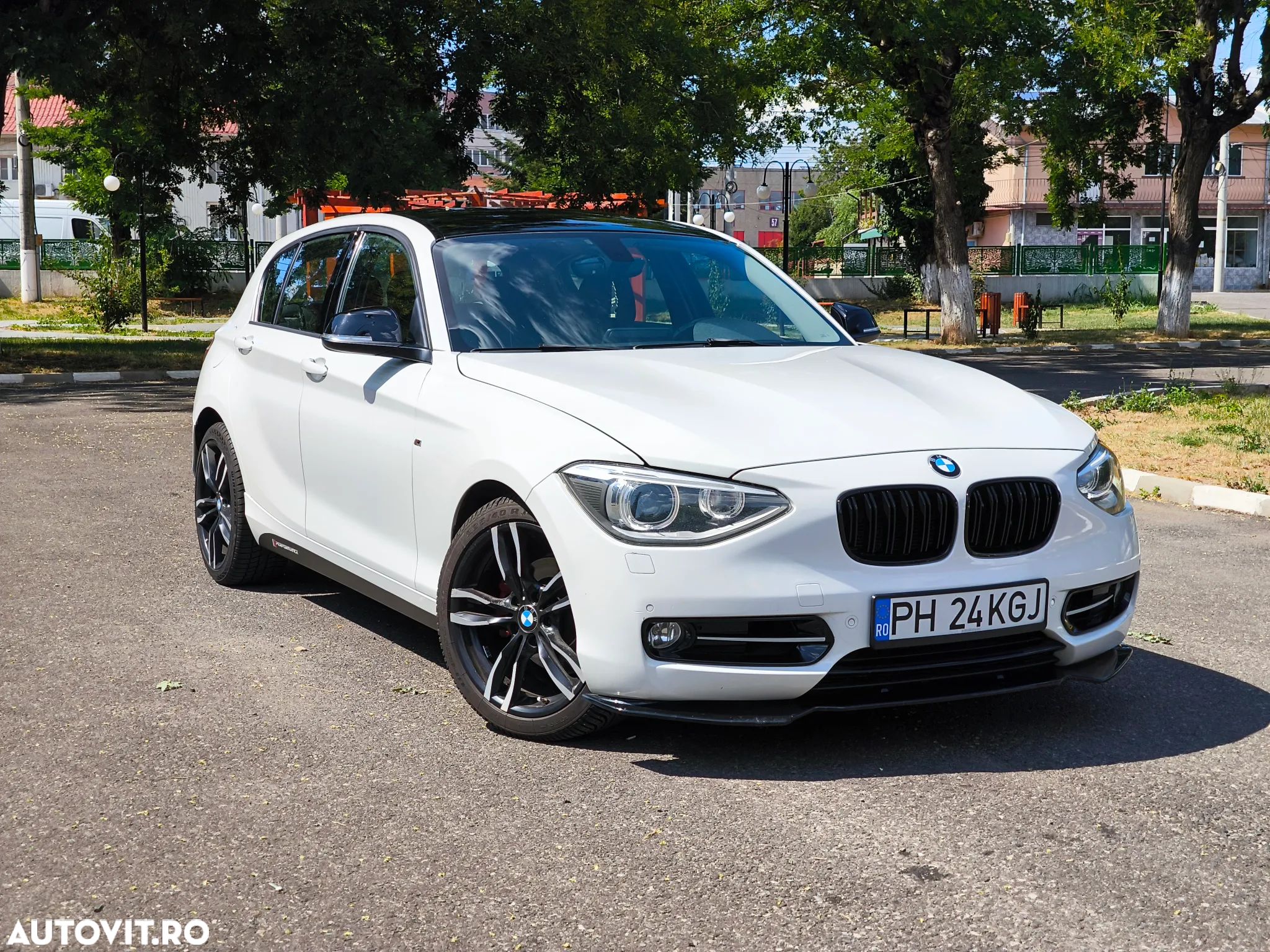 BMW Seria 1 120d - 1