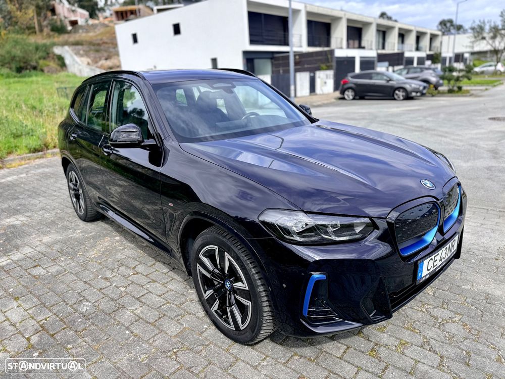 BMW iX3 M Sport Impressive - 3