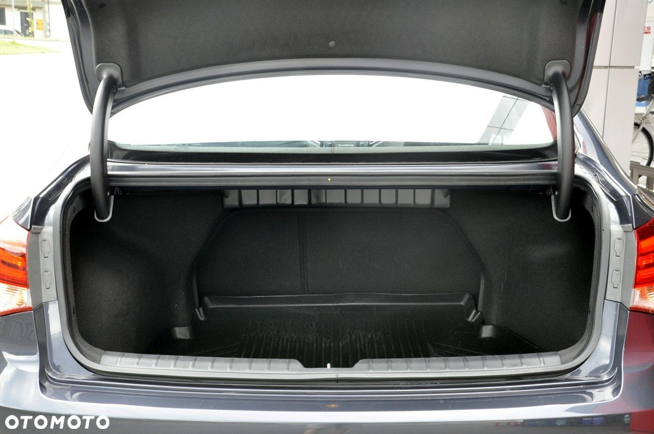 Hyundai i40 - 16