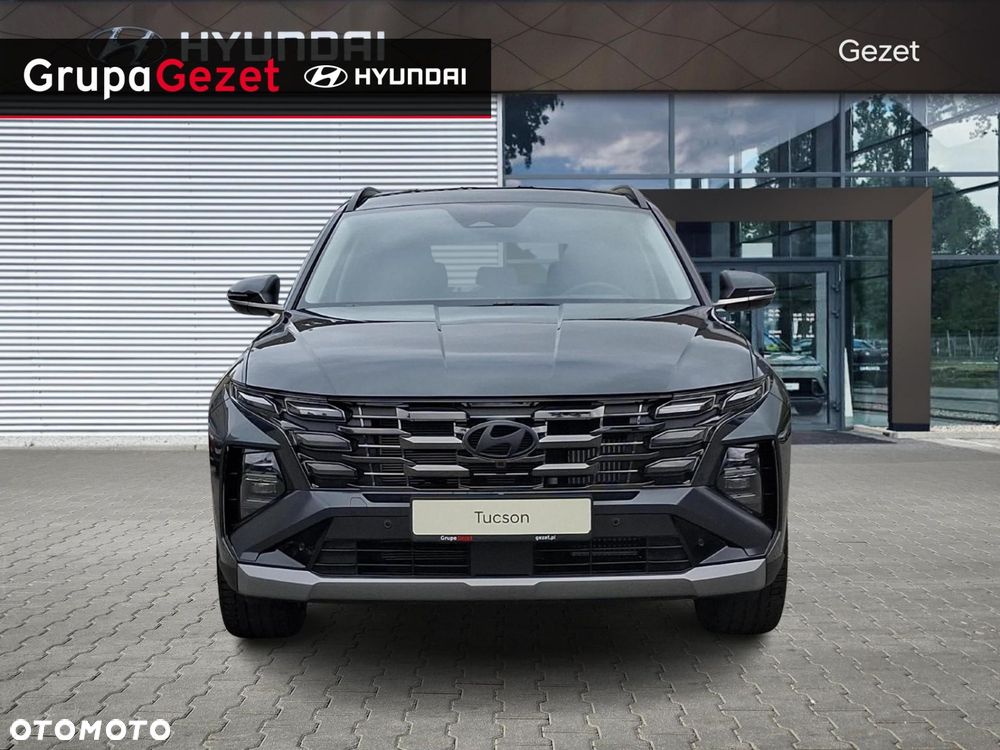 Hyundai Tucson - 8