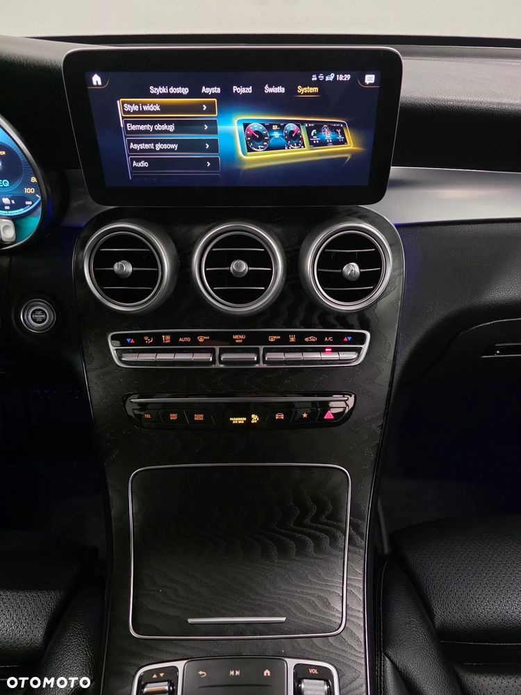 Mercedes-Benz GLC 300 de 4Matic 9G-TRONIC AMG Line Plus - 13