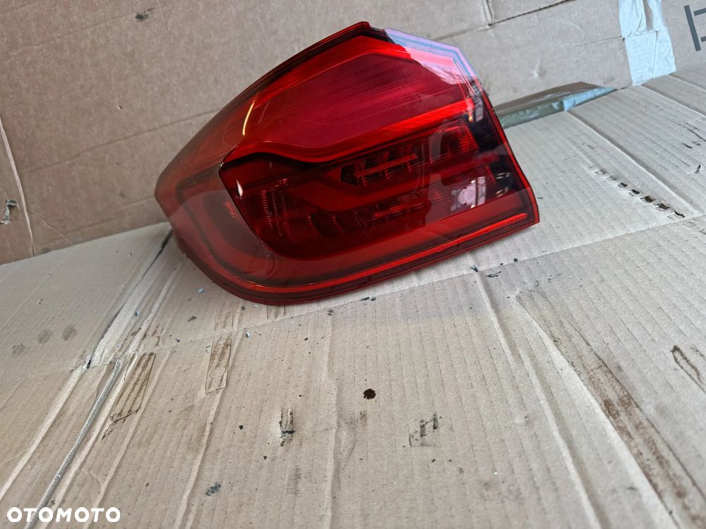 Lampa lewy tył tylna lewa w błotnik BMW 5 G30 EUROPA 7376463 - 1