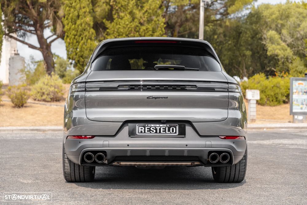 Porsche Cayenne E-Hybrid - 5