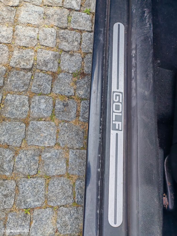 VW Golf 1.4i Confortline - 23