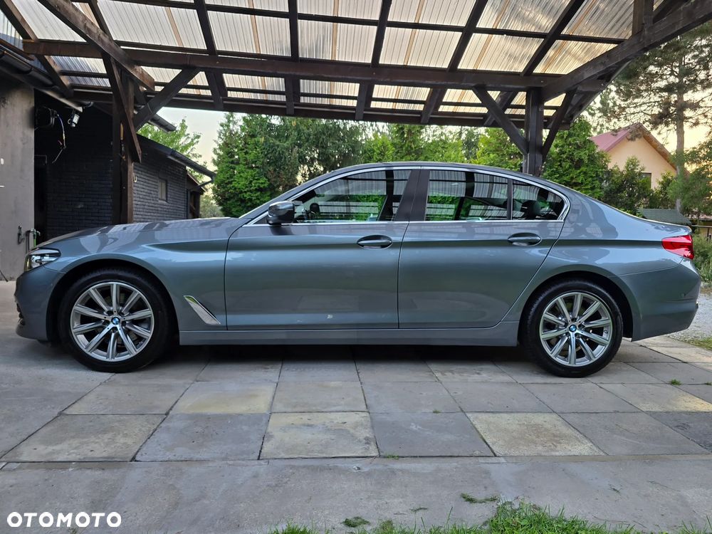 BMW Seria 5 520d xDrive MHEV - 40