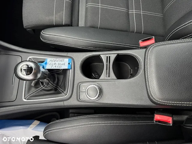 Mercedes-Benz CLA Shooting Brake 200 (CDI) d - 18