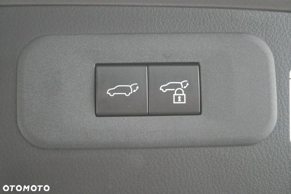 Lexus NX - 17