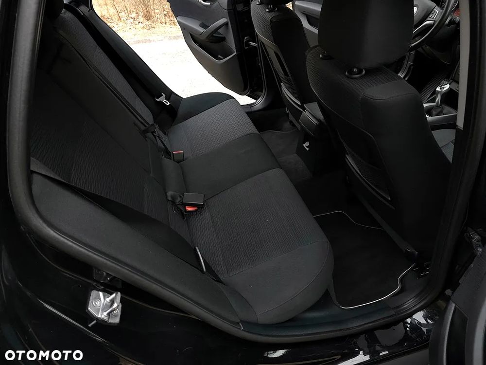 BMW X1 sDrive18i xLine - 37