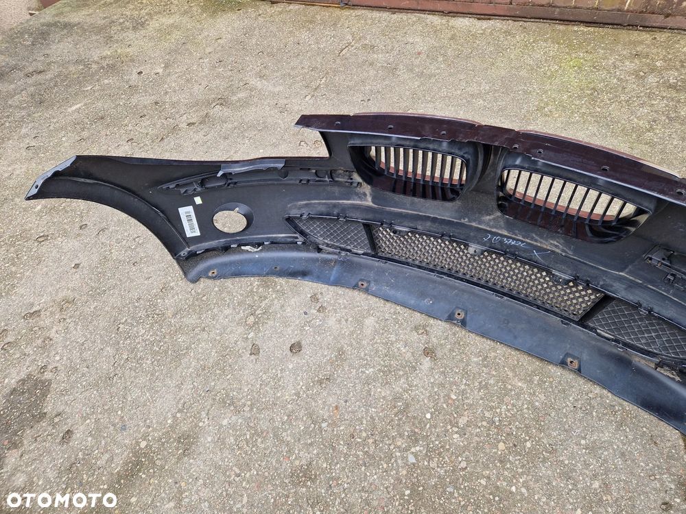 BMW 1 E81 E87 04- zderzak przedni kratka grill 668 SCHWARZ 2 - 4