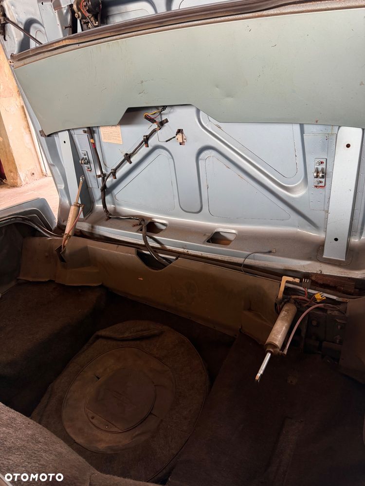 Lincoln Continental - 38