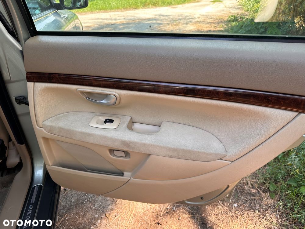 Volvo S80 - 25