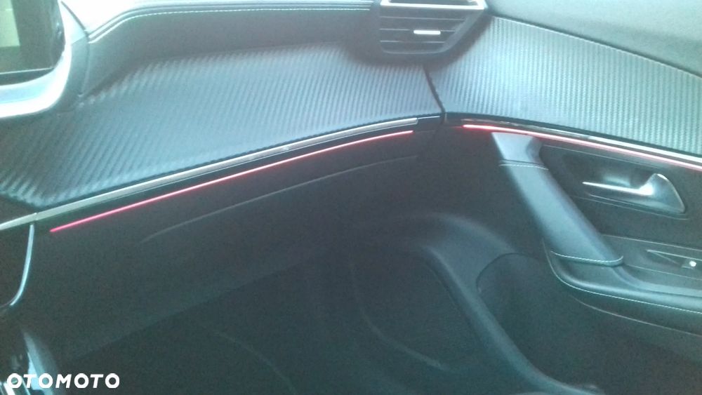 Peugeot 2008 1.5 BlueHDi GT S&S - 22