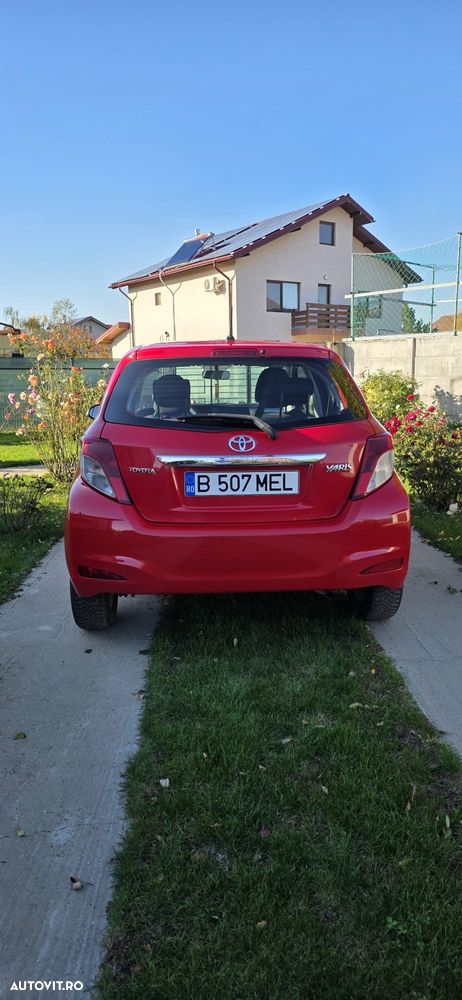Toyota Yaris - 4