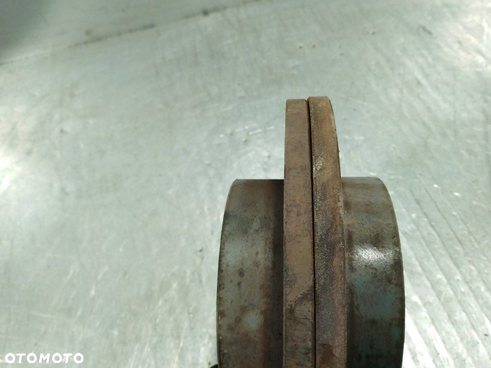 TARCZE HAMULCOWE TYŁ VW GOLF V 1.9 TDI - 2