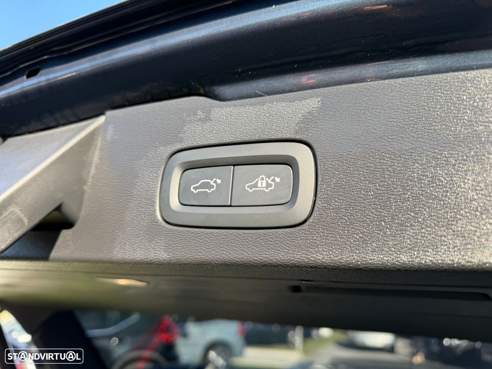 Volvo V60 2.0 T6 AWD TE Plus Bright - 58