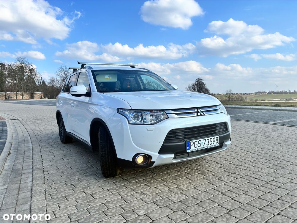 Mitsubishi Outlander 2.0 Intense + 4WD CVT - 1