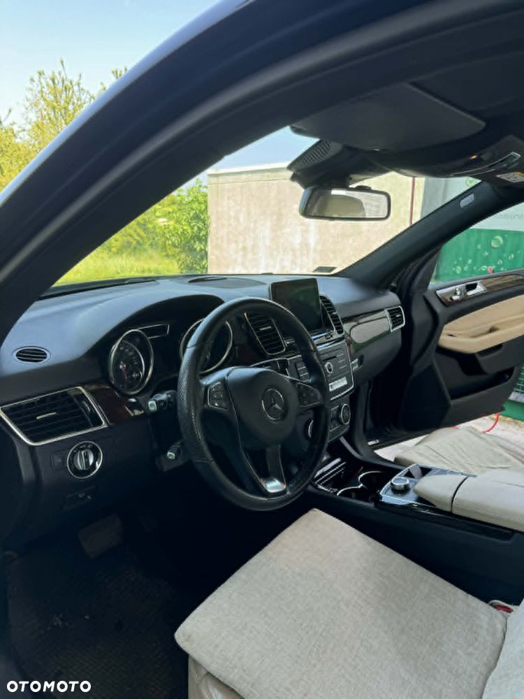 Mercedes-Benz GLE 250 d 4-Matic - 8