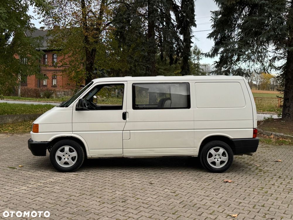 Volkswagen Transporter - 3