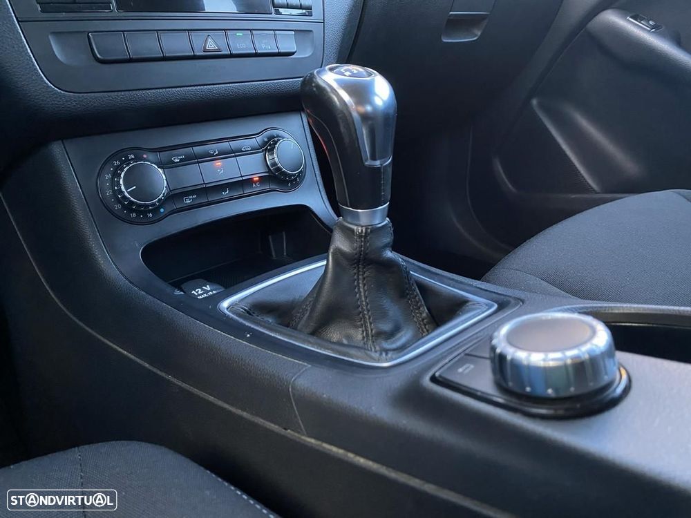 Mercedes-Benz B 180 CDI BlueEFFICIENCY - 20