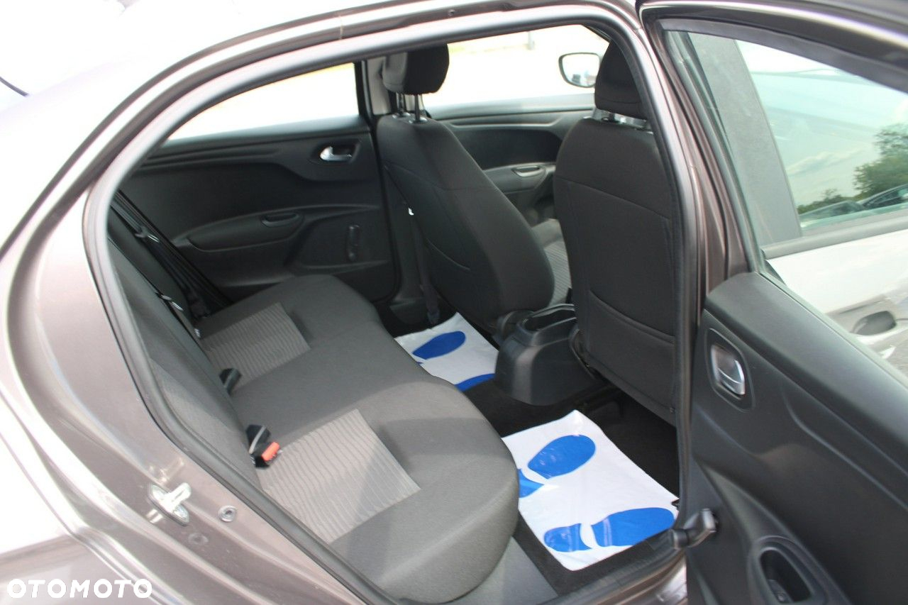 Peugeot 301 - 23
