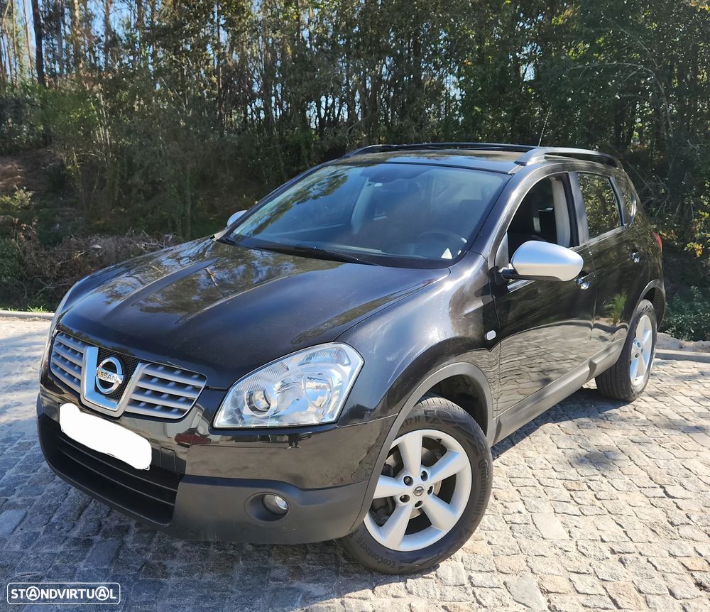Nissan Qashqai 1.5 dCi Tekna PI Choc FPD - 1