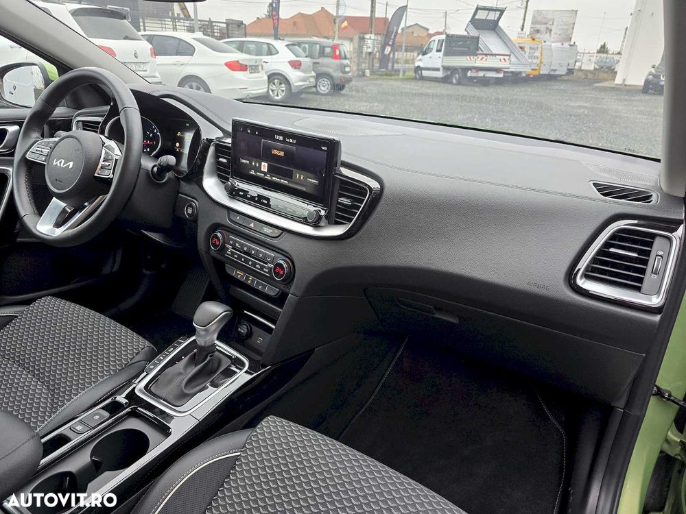 Kia XCeed 1.5 T-GDI OPF DCT7 SPIRIT - 30