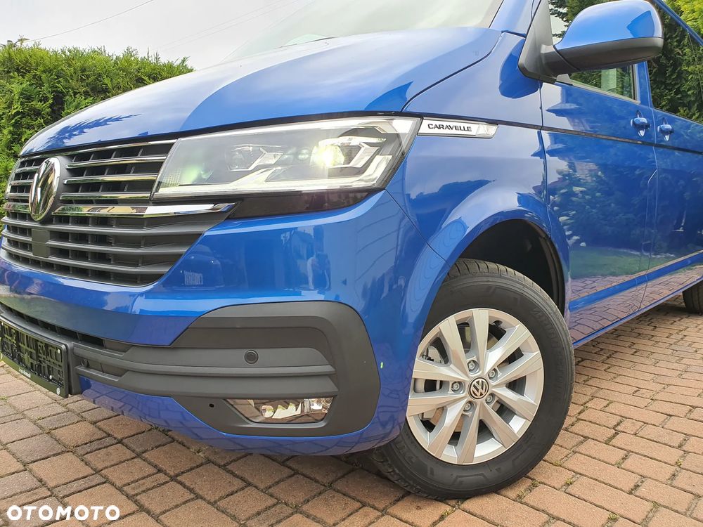 Volkswagen Caravelle - 2