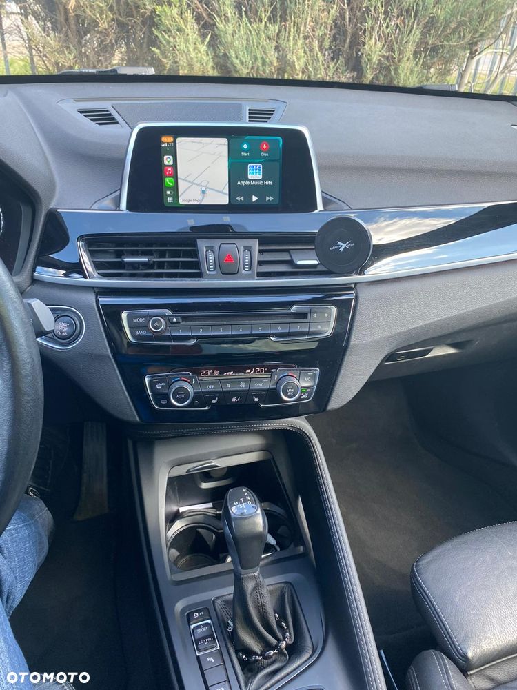 BMW X1 xDrive25i xLine - 9