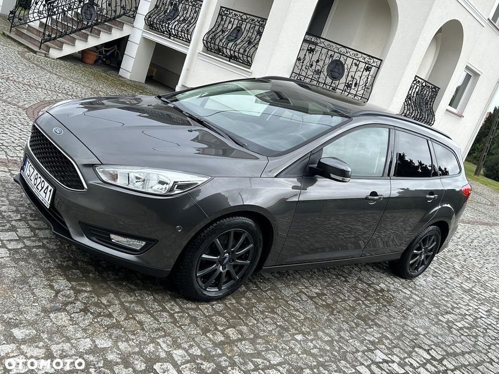 Ford Focus - 8