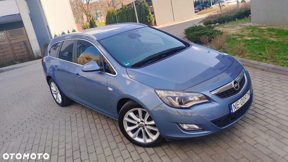 Opel Astra 1.4 Turbo Cosmo - 9