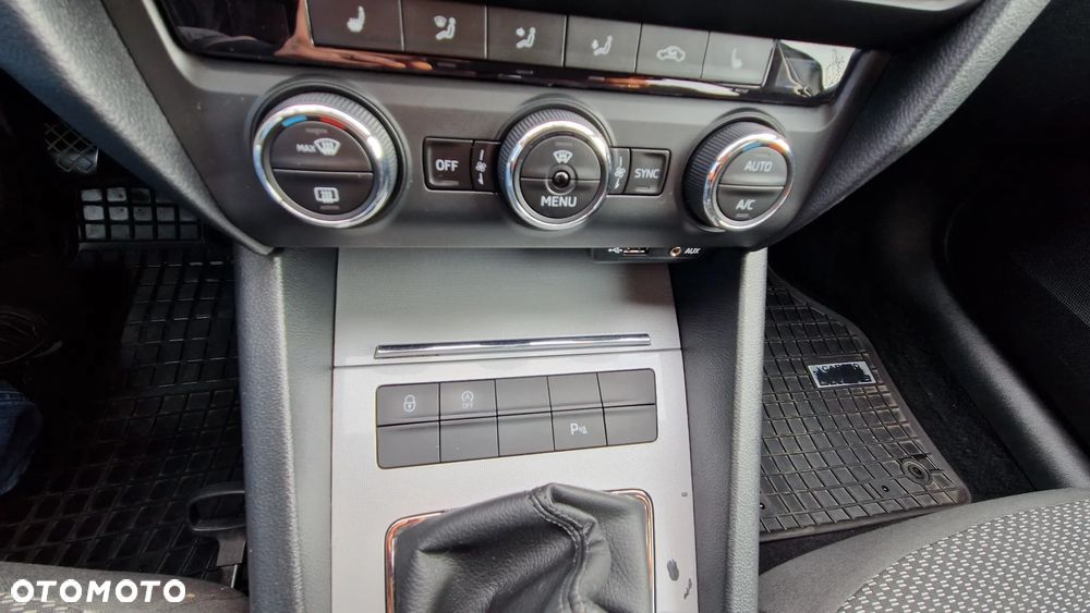 Skoda Octavia 1.6 TDI Ambition - 24