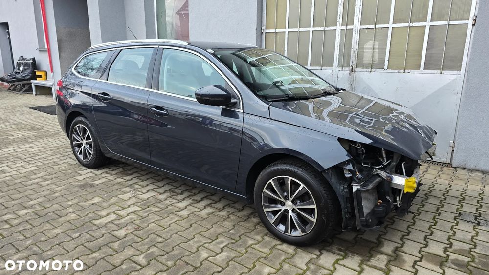 Peugeot 308 130 e-THP Stop & Start Access - 4