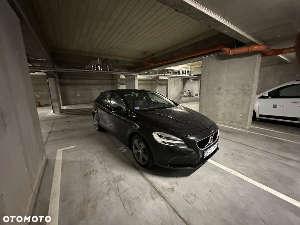 Volvo V40 D3 Drive-E Momentum - 32