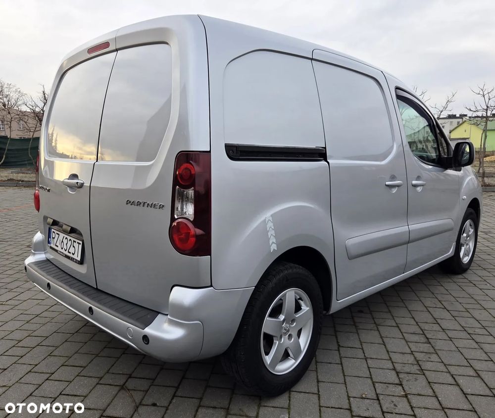 Peugeot PARTNER - 11