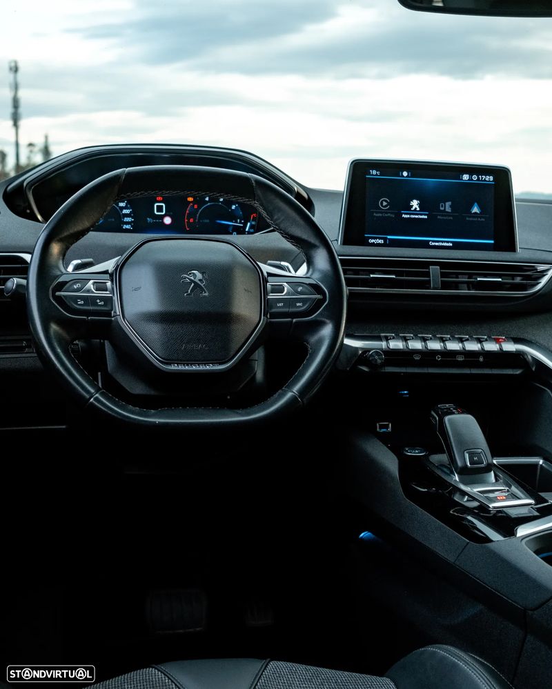 Peugeot 3008 1.5 BlueHDi Allure EAT8 - 6