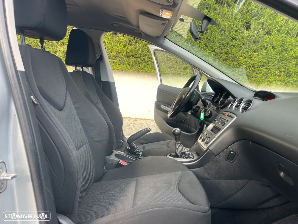 Peugeot 308 SW 1.6 HDi Premium - 9