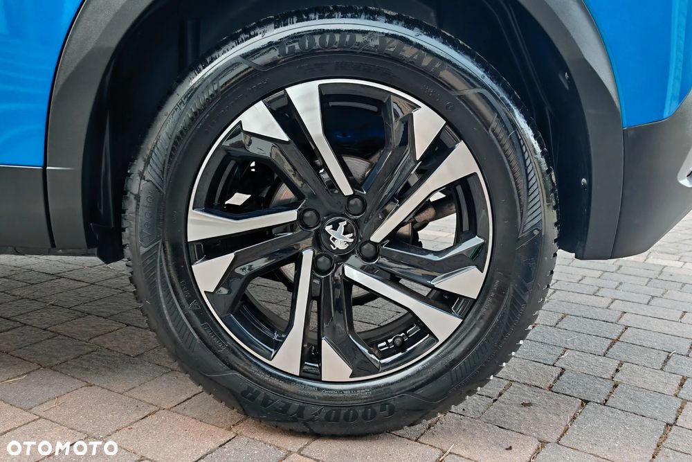 Peugeot 2008 1.2 PureTech Allure S&S - 36