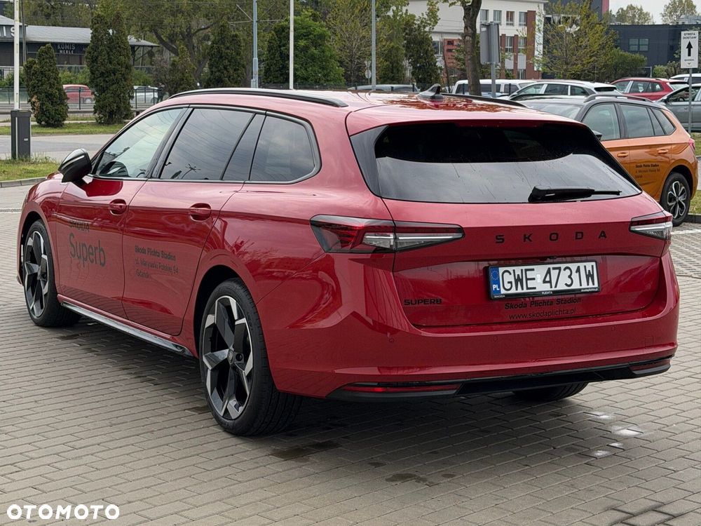 Skoda Superb 2.0 TSI Sportline DSG - 6