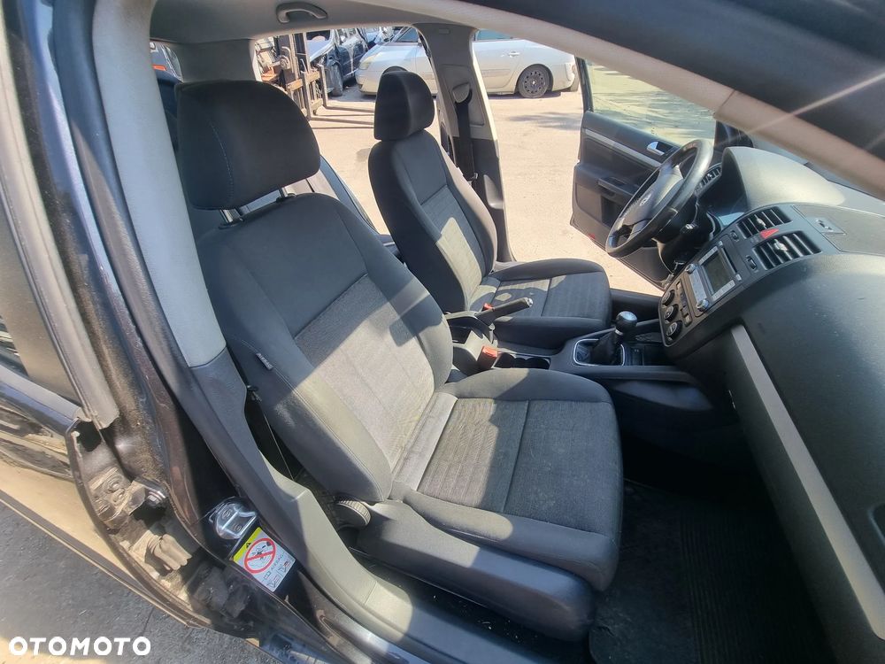 VOLKSWAGEN GOLF V 5 03-09 2007 r. 5D HB fotel kierowcy i pasażera + kanapa tylna * - 1