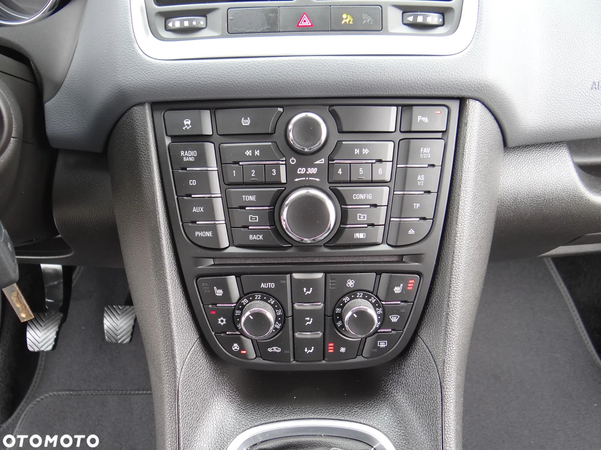 Opel Meriva 1.4 T Cosmo - 29