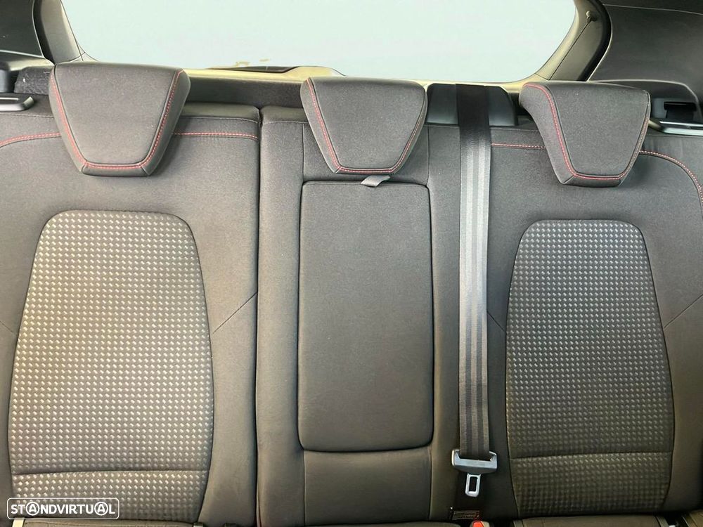 Ford Focus 1.0 EcoBoost MHEV ST-Line - 16